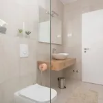 Kuk With Heated Salt Water Pool - Villa