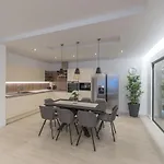 Kuk With Heated Salt Water Pool - Villa