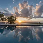 Villa Kuk With Heated Salt Water Pool -