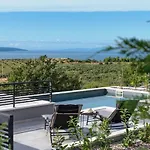 Villa Kuk With Heated Salt Water Pool -