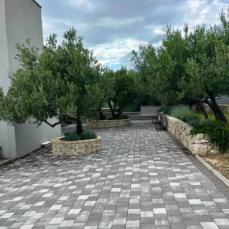 Kuk With Heated Salt Water Pool - 别墅 *