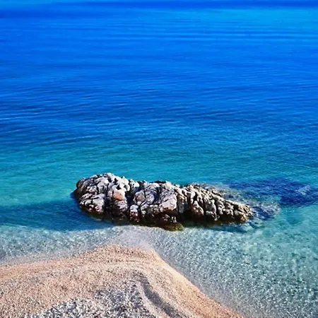 Kuk With Heated Salt Water Pool - 빌라