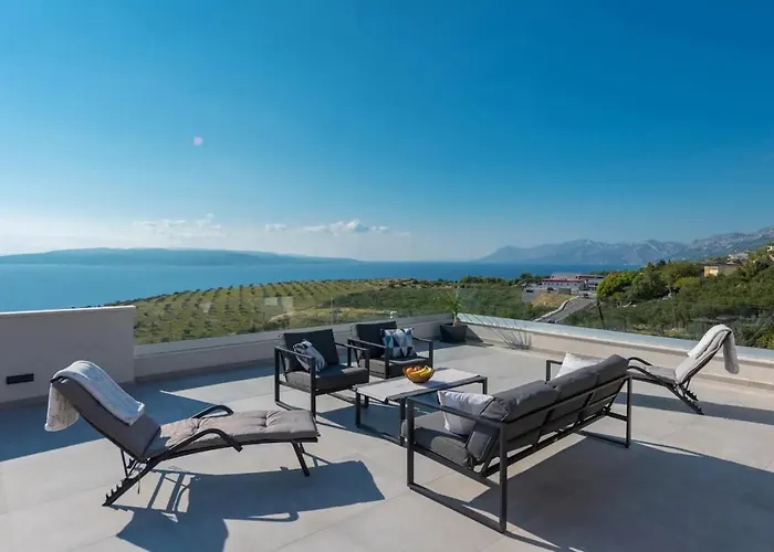 Kuk With Heated Salt Water Pool -