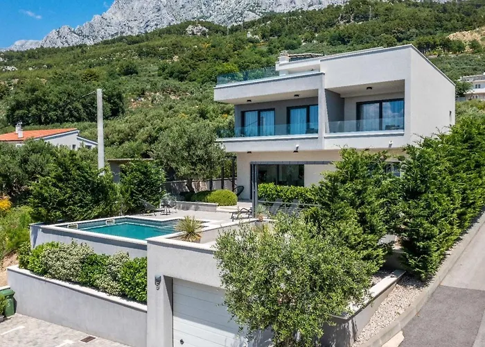 Kuk With Heated Salt Water Pool - * Μακάρσκα