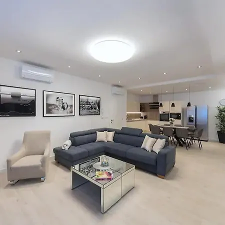 Kuk With Heated Salt Water Pool - Makarska