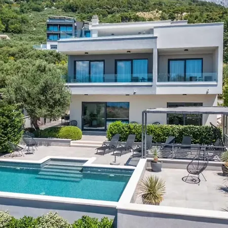 Villa Kuk With Heated Salt Water Pool -