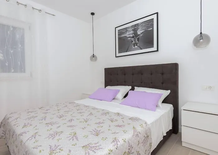 Kuk With Heated Salt Water Pool -